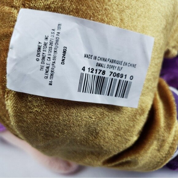 Disney Store Snow White The Seven Dwarfs Dopey 12 inch Plush Christmas Elf Toy - Picture 8 of 11